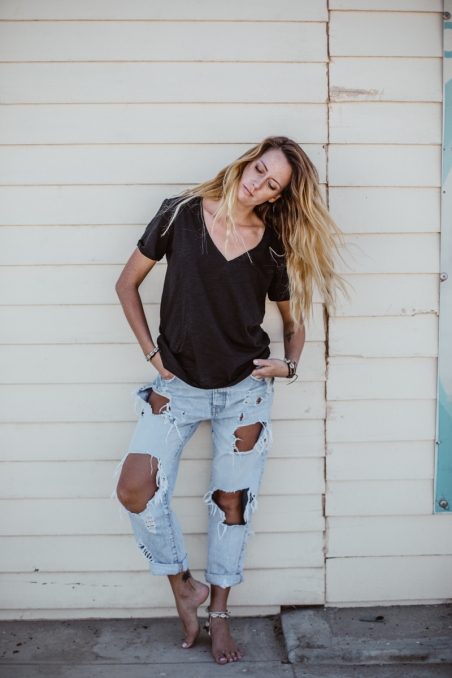 V Shirt - Space Black V Shirt - Space Black