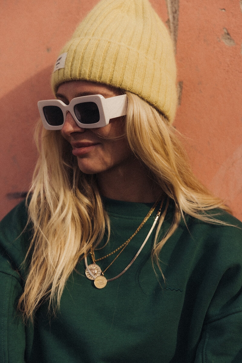 Classy Sweat - Green Queen