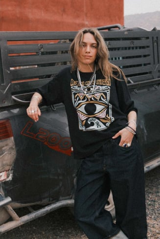 Conectado Box Tee - Acid Black