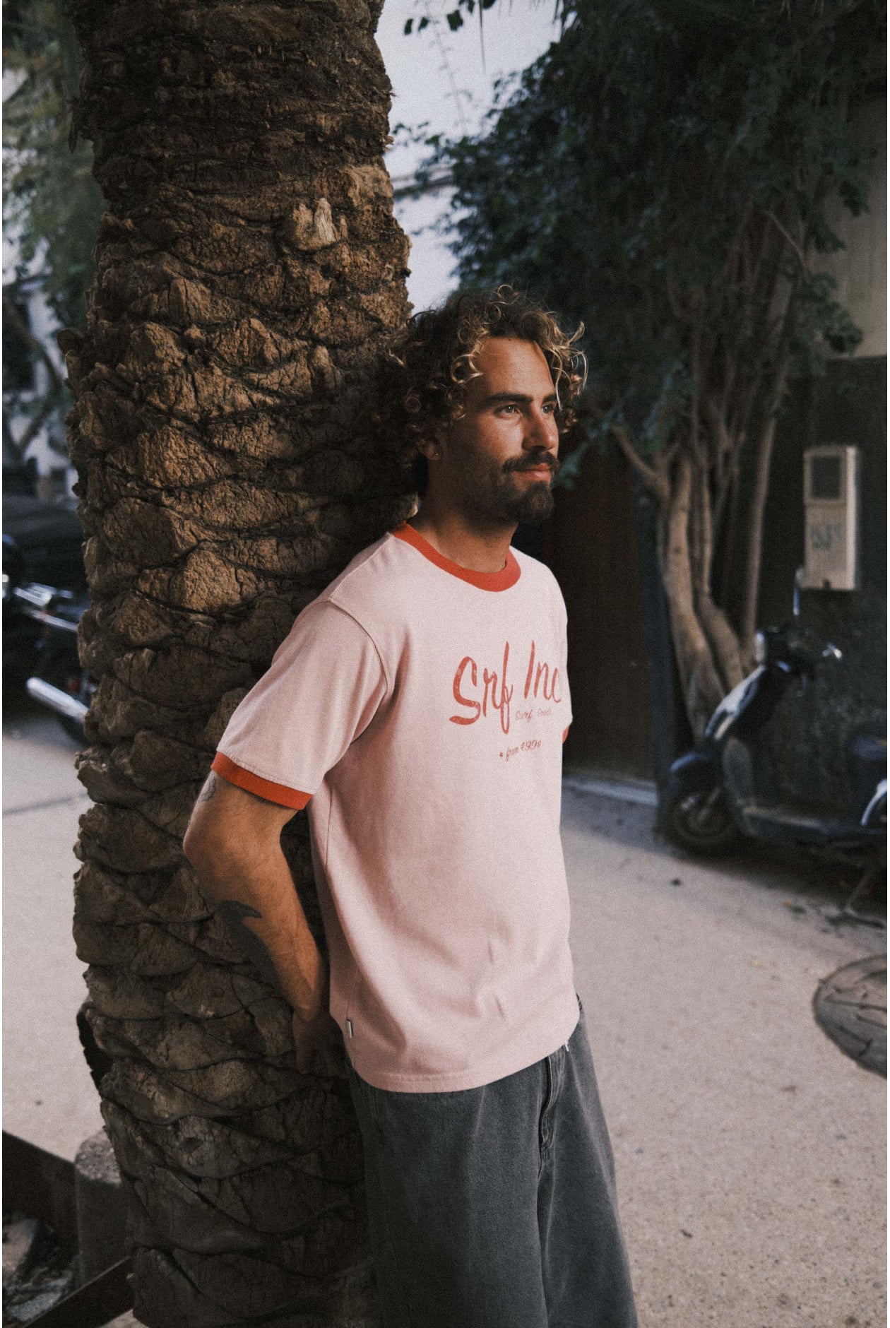 Retro Tee - Pink Kush | Surf Inc. Retro Tee - Pink Kush | Surf Inc.