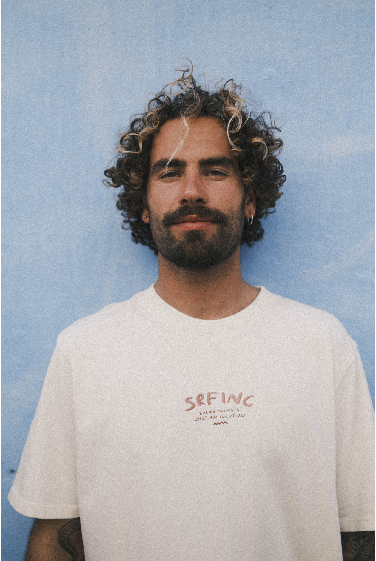 Just Illusion Tee - Super Natural | Surf Inc. Just Illusion Tee - Super Natural | Surf Inc.