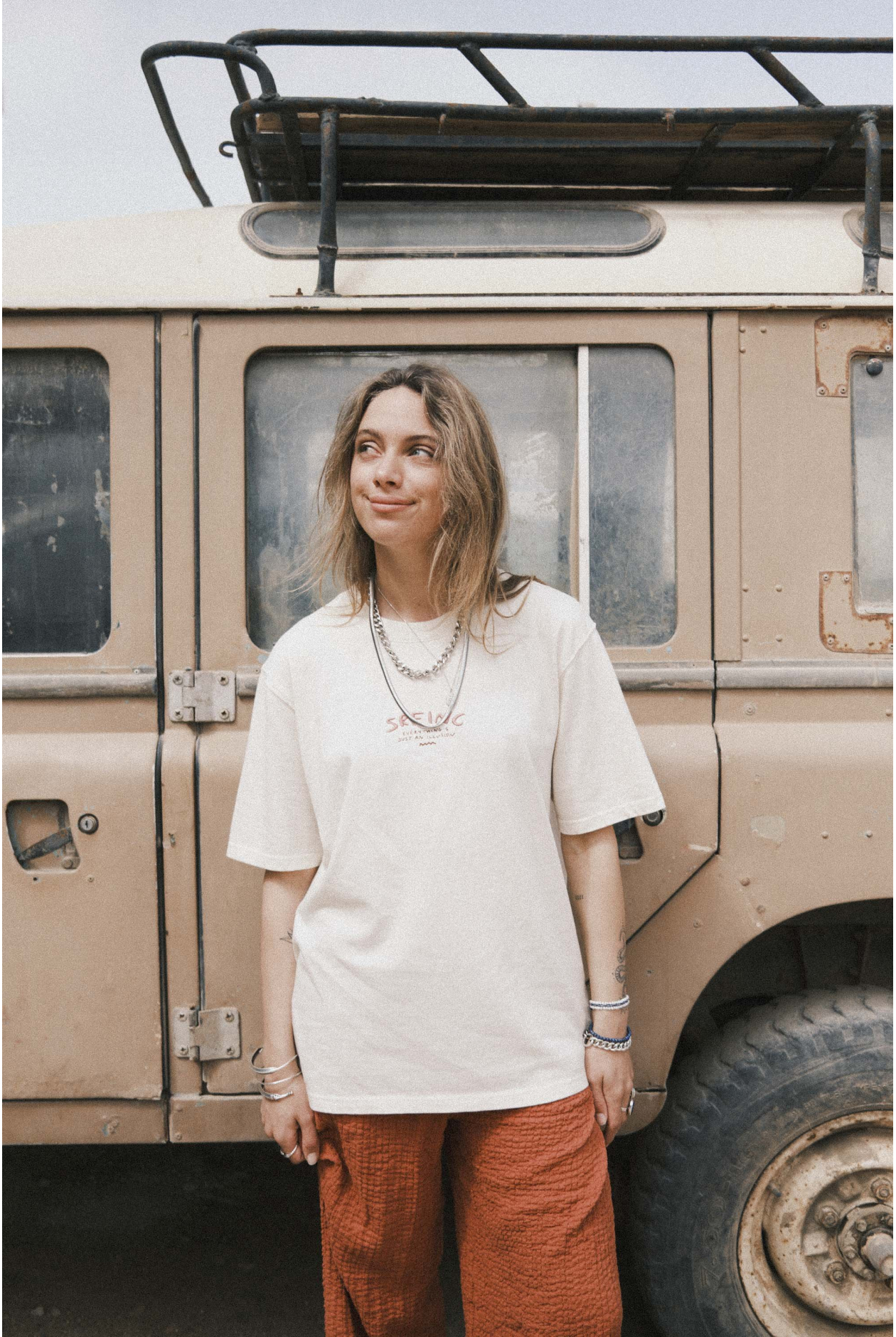 Just Illusion Tee - Super Natural