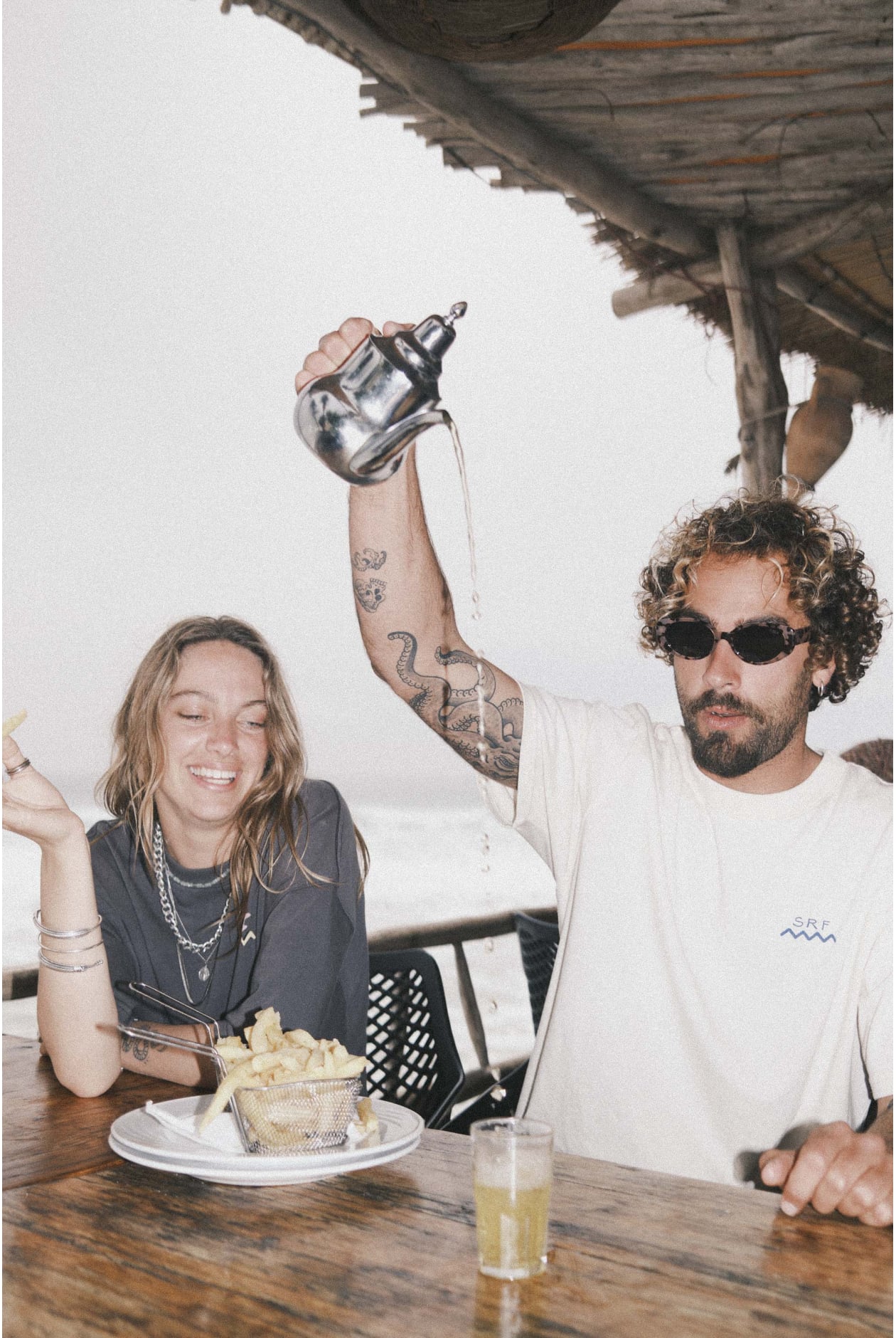 Party Wave Club Tee - Super Natural | Surf Inc.