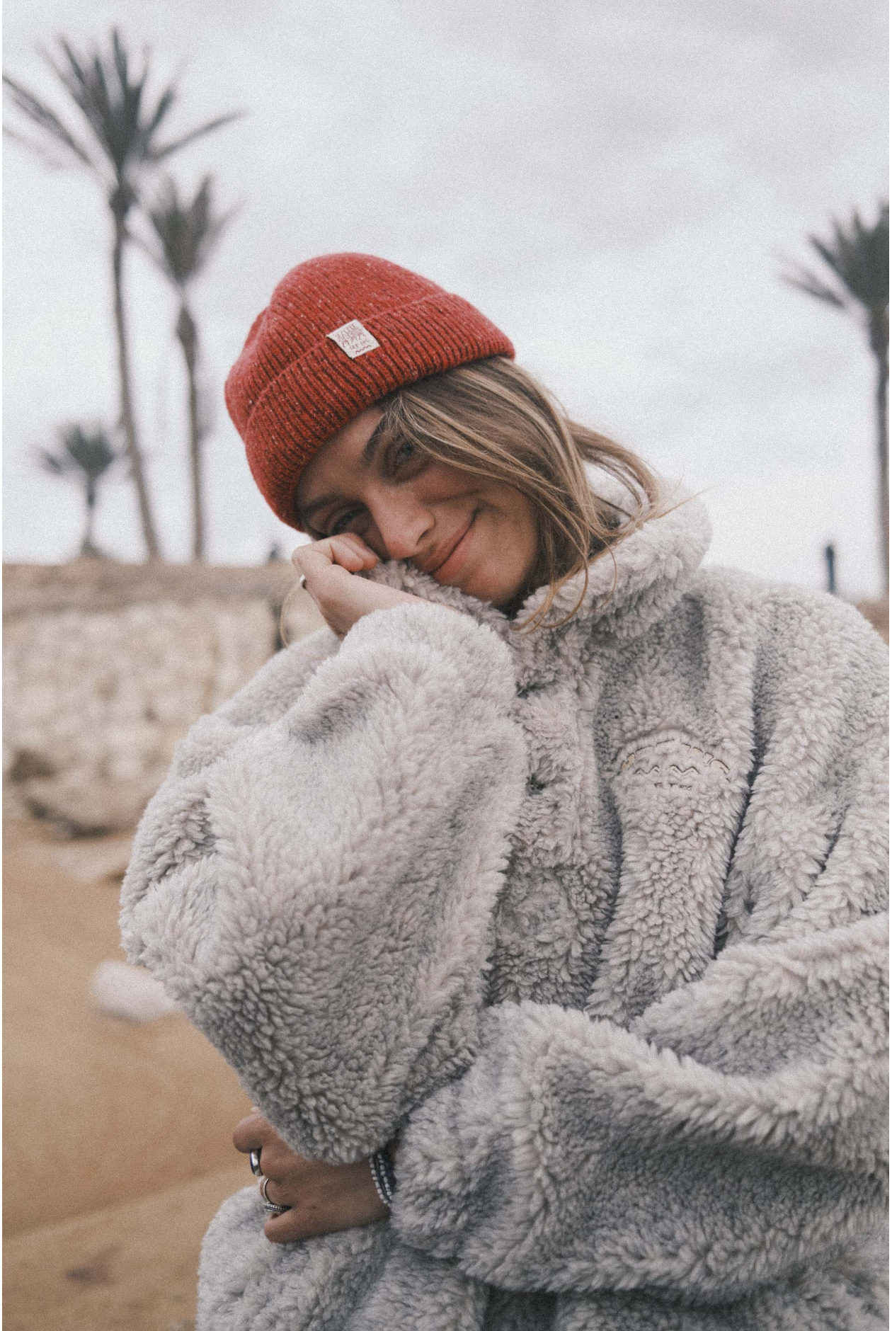 Bum Docker - Formula Red | Surf Inc. Bum Docker - Formula Red | Surf Inc.