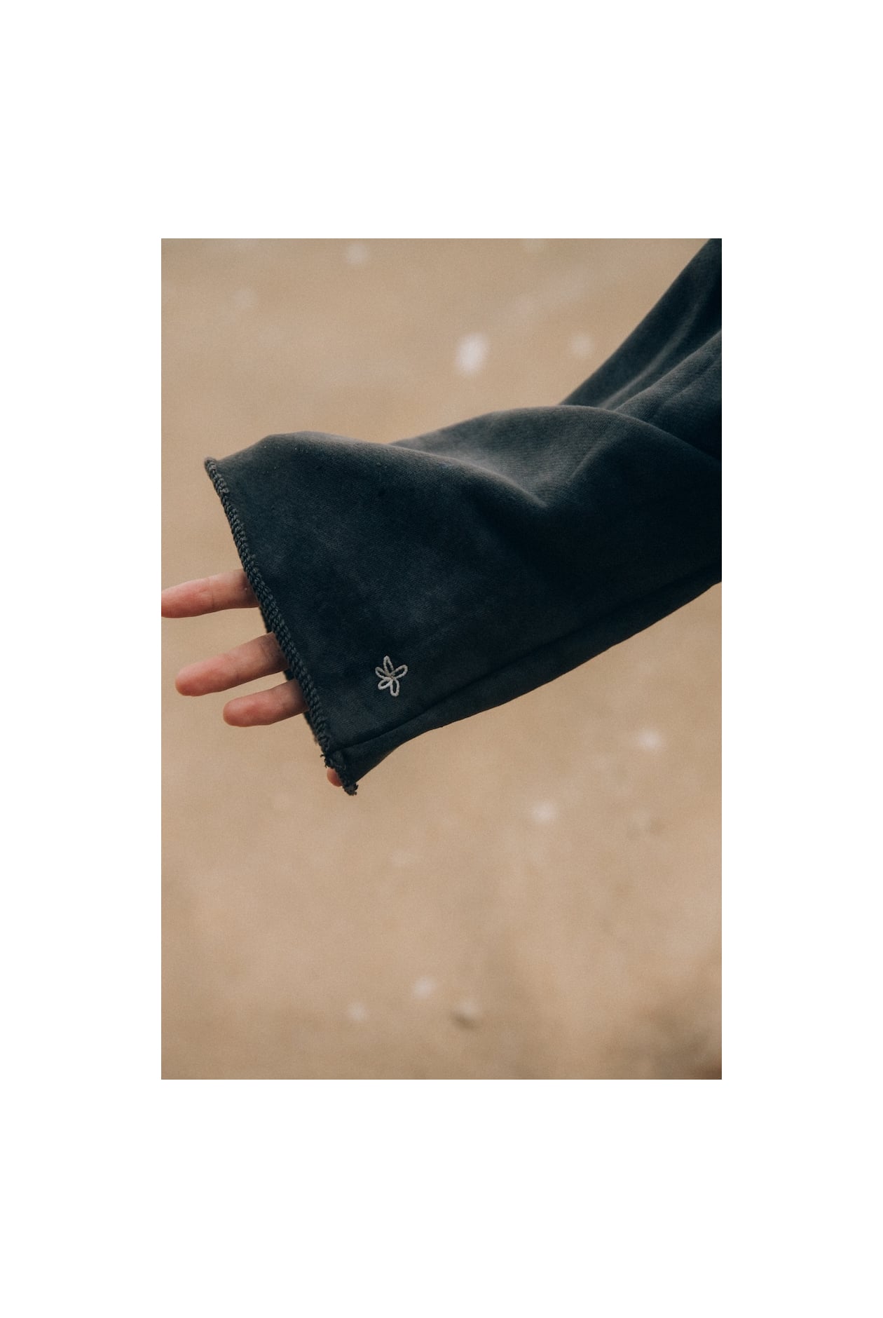 Just Swimming Crewwide - Stonewashed Black Just Swimming Crewwide - Stonewashed Black