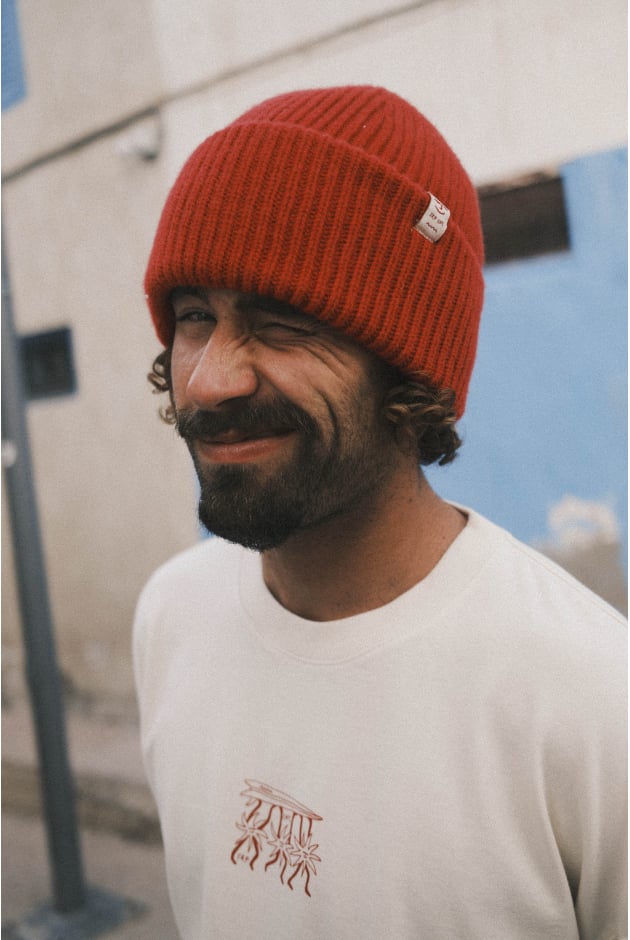 Very Cash Beanie - Formula Red Very Cash Beanie - Formula Red