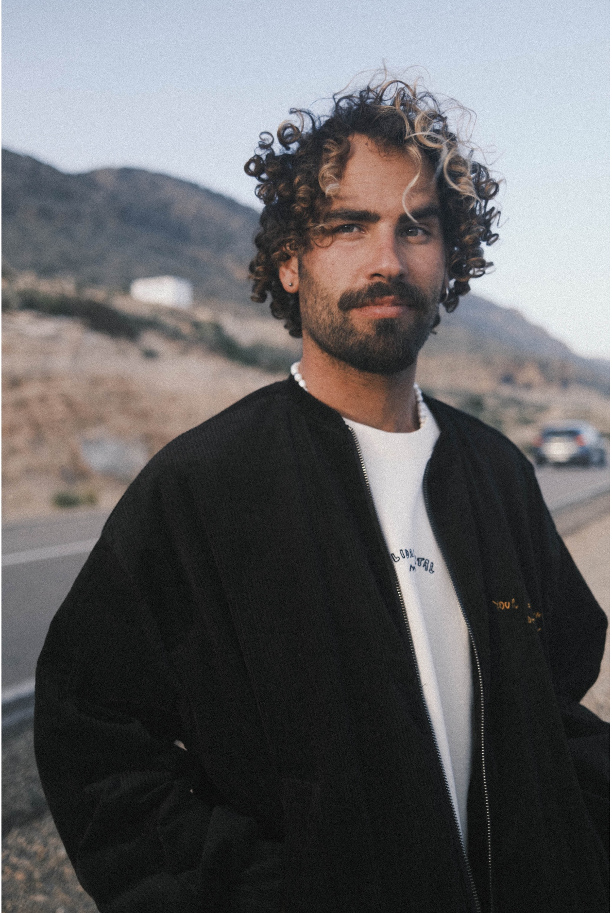 Sunset Dealer Cord Jacket - Space Black | Surf Sunset Dealer Cord Jacket - Space Black | Surf