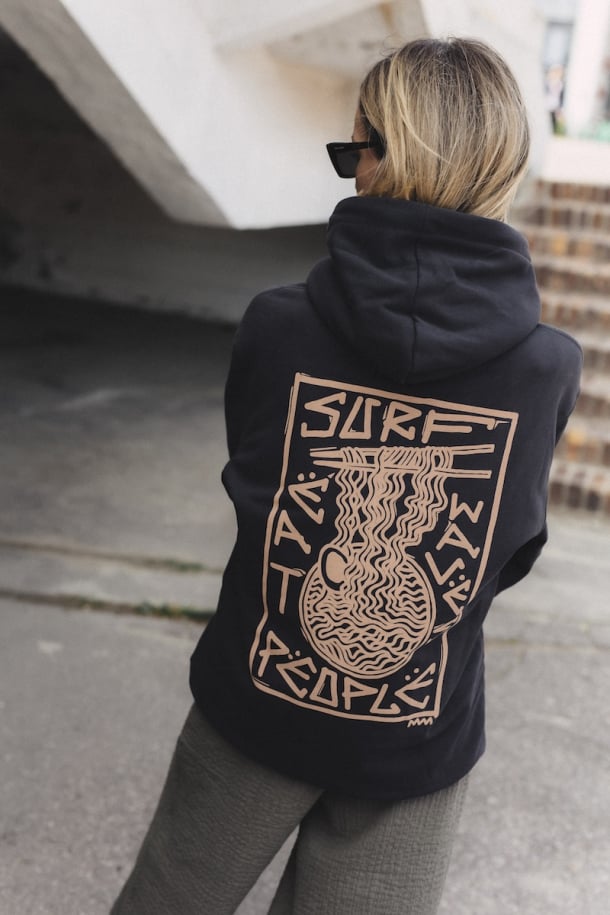 Kobieta  | Surf Ramen Hoodie - Acid Black | Surf Inc.