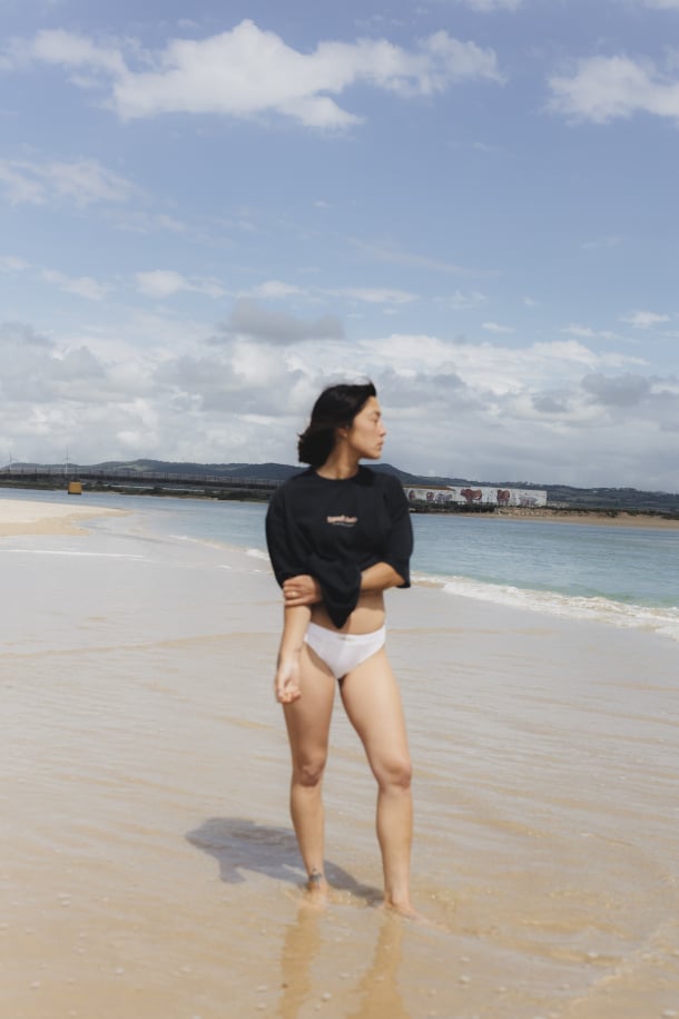 Bielizna damska. 2025  | Stripe Lyocell Boxer Undies - Paper White | Surf Inc.