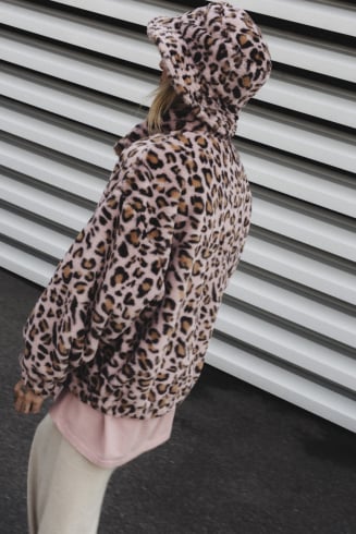 Wild Fuzz High Neck Sweat -...