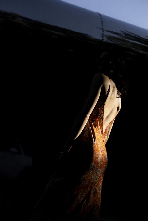 Kobieta  | Floral Twisted Ankle Dress - Orange Haze | Surf Inc.