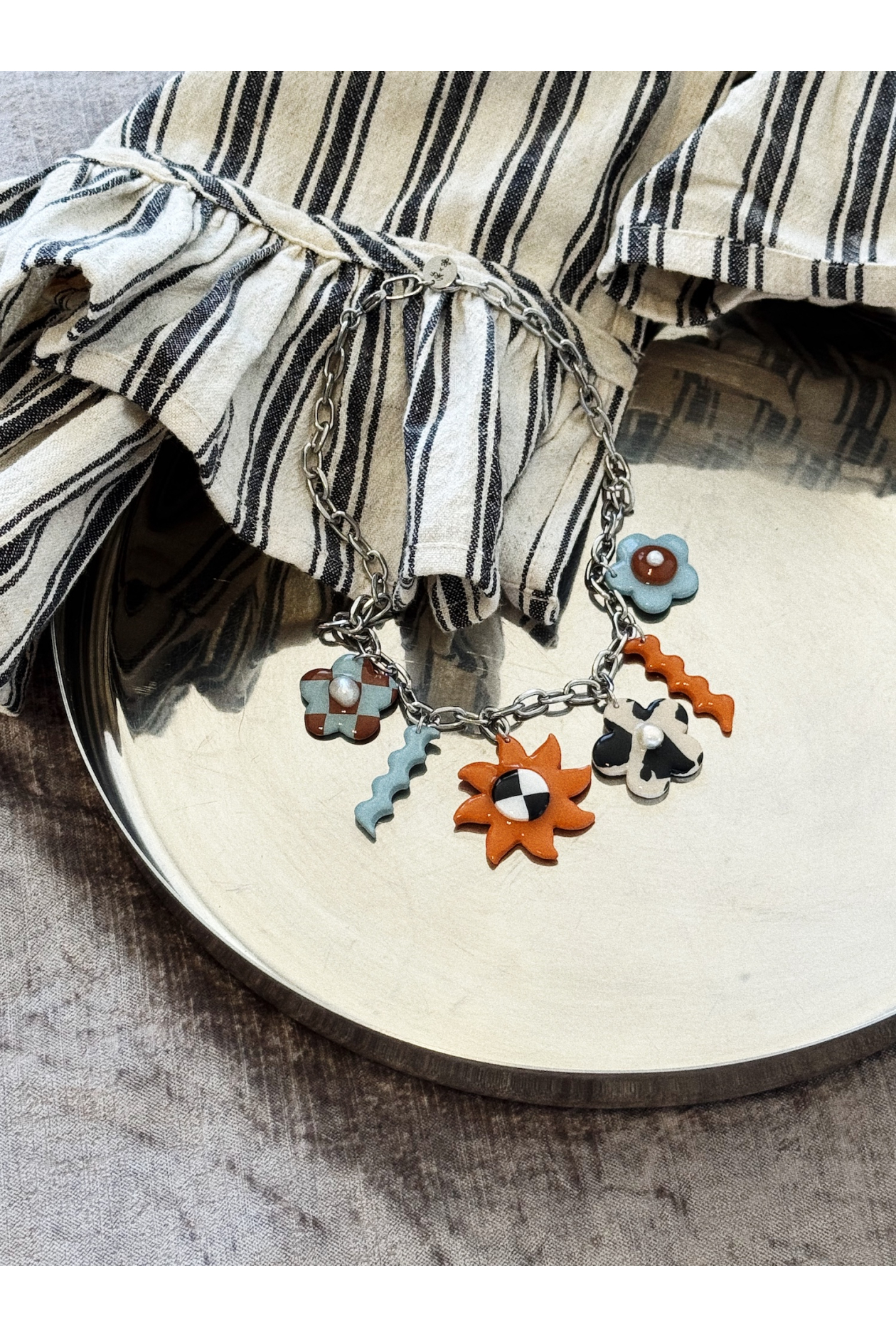 GLINA X SRF Blue Sunny Bloom Necklace | Surf Inc. GLINA X SRF Blue Sunny Bloom Necklace | Surf Inc.