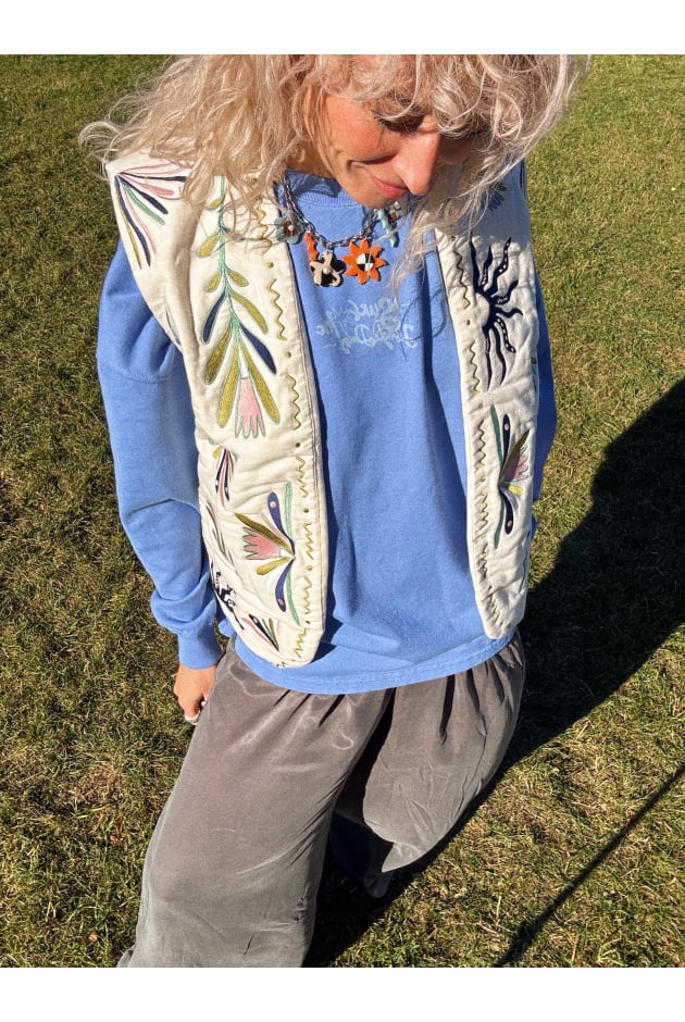 GLINA X SRF Blue Sunny Bloom Necklace | Surf Inc. GLINA X SRF Blue Sunny Bloom Necklace | Surf Inc.