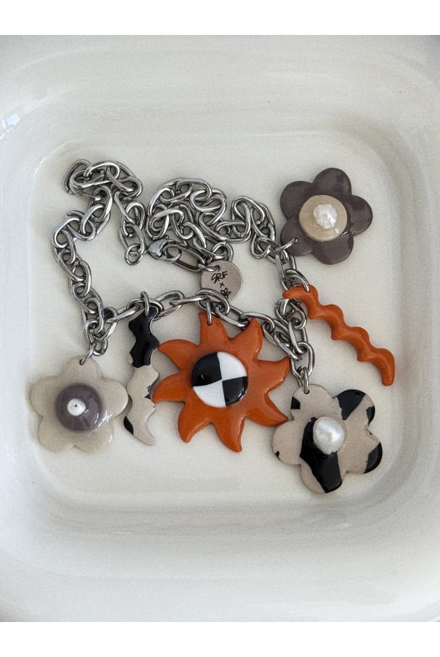 GLINA X SRF Terra Sunny Bloom Necklace GLINA X SRF Terra Sunny Bloom Necklace