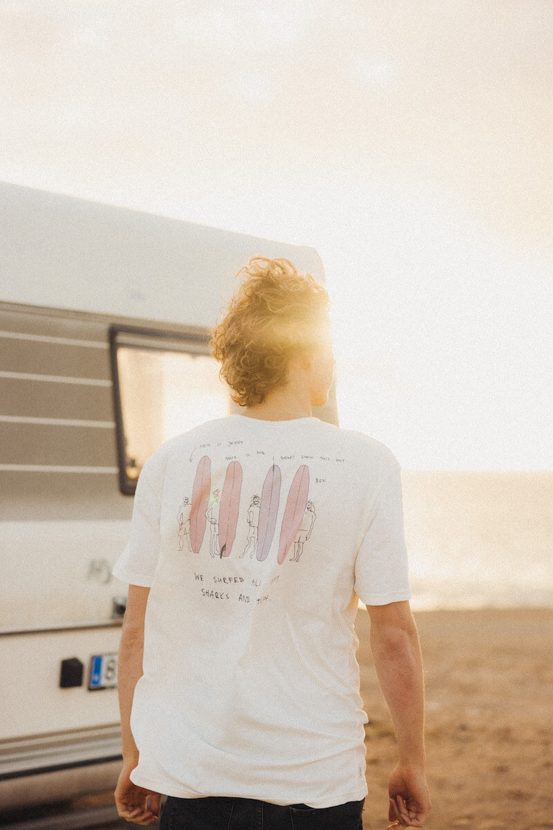 Friends Tee - Vintage White