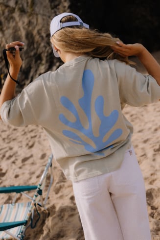 Underwater Life Box Tee - Light Pistachio