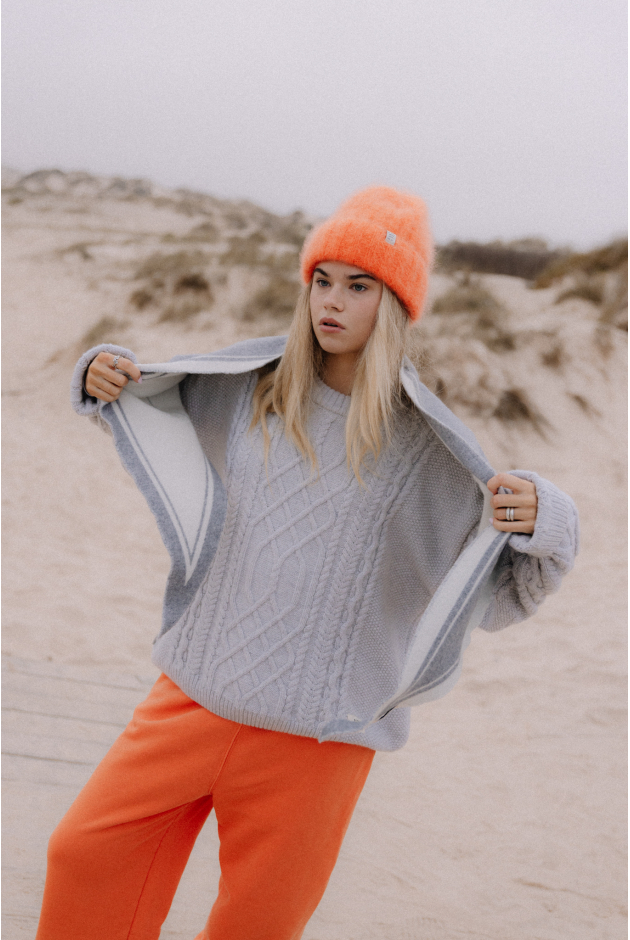 Surf Triangle Scarf - Light Grey Surf Triangle Scarf - Light Grey