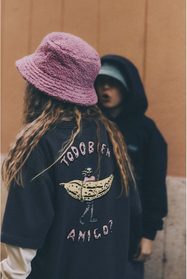 Sherpa Kids Bucket - Berry Ice Cream Sherpa Kids Bucket - Berry Ice Cream