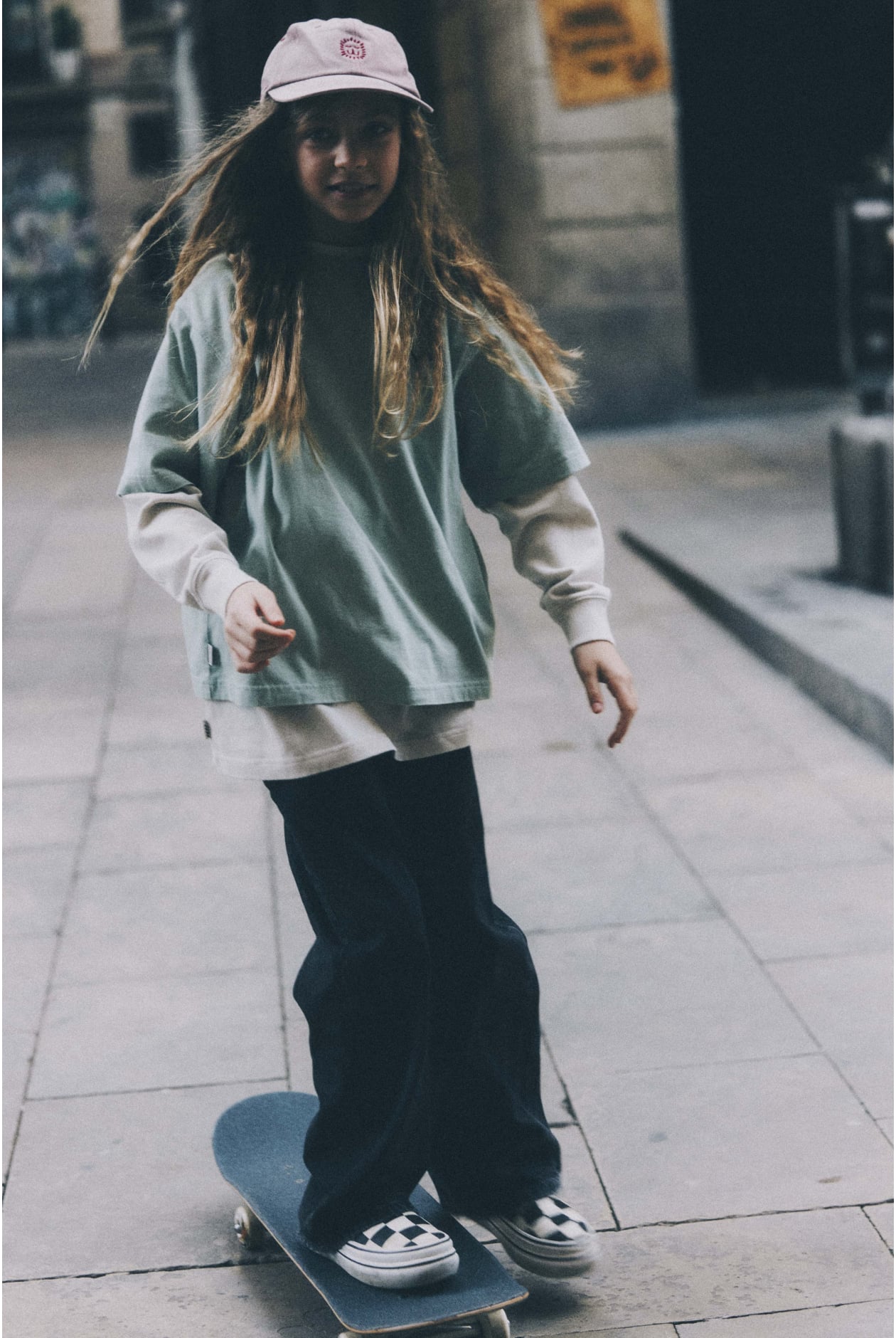 Peachy Surfin Kids - Orbit Mint Peachy Surfin Kids - Orbit Mint