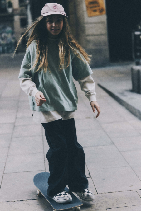 Peachy Surfin Kids - Orbit Mint Peachy Surfin Kids - Orbit Mint