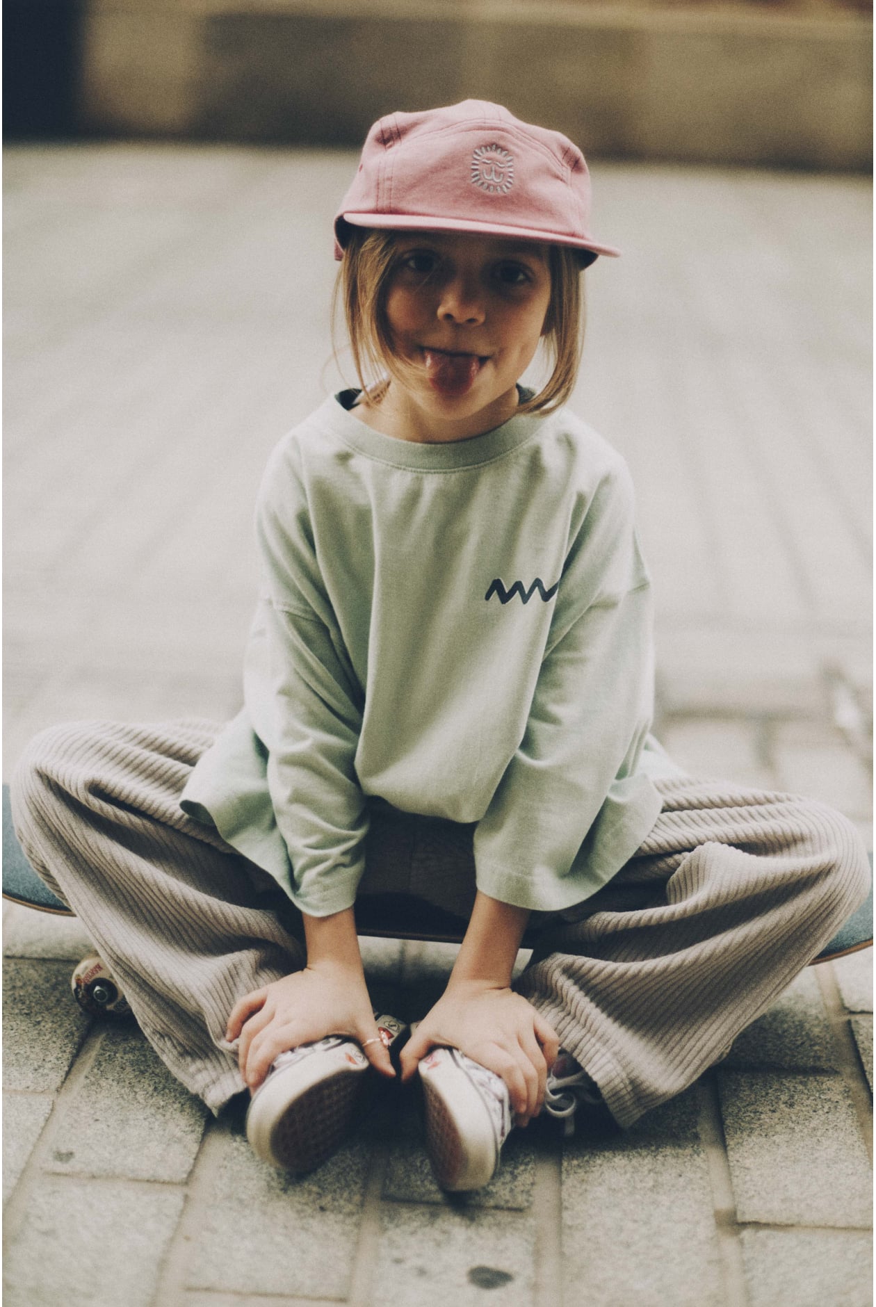 Peachy Surfin Kids - Orbit Mint Peachy Surfin Kids - Orbit Mint