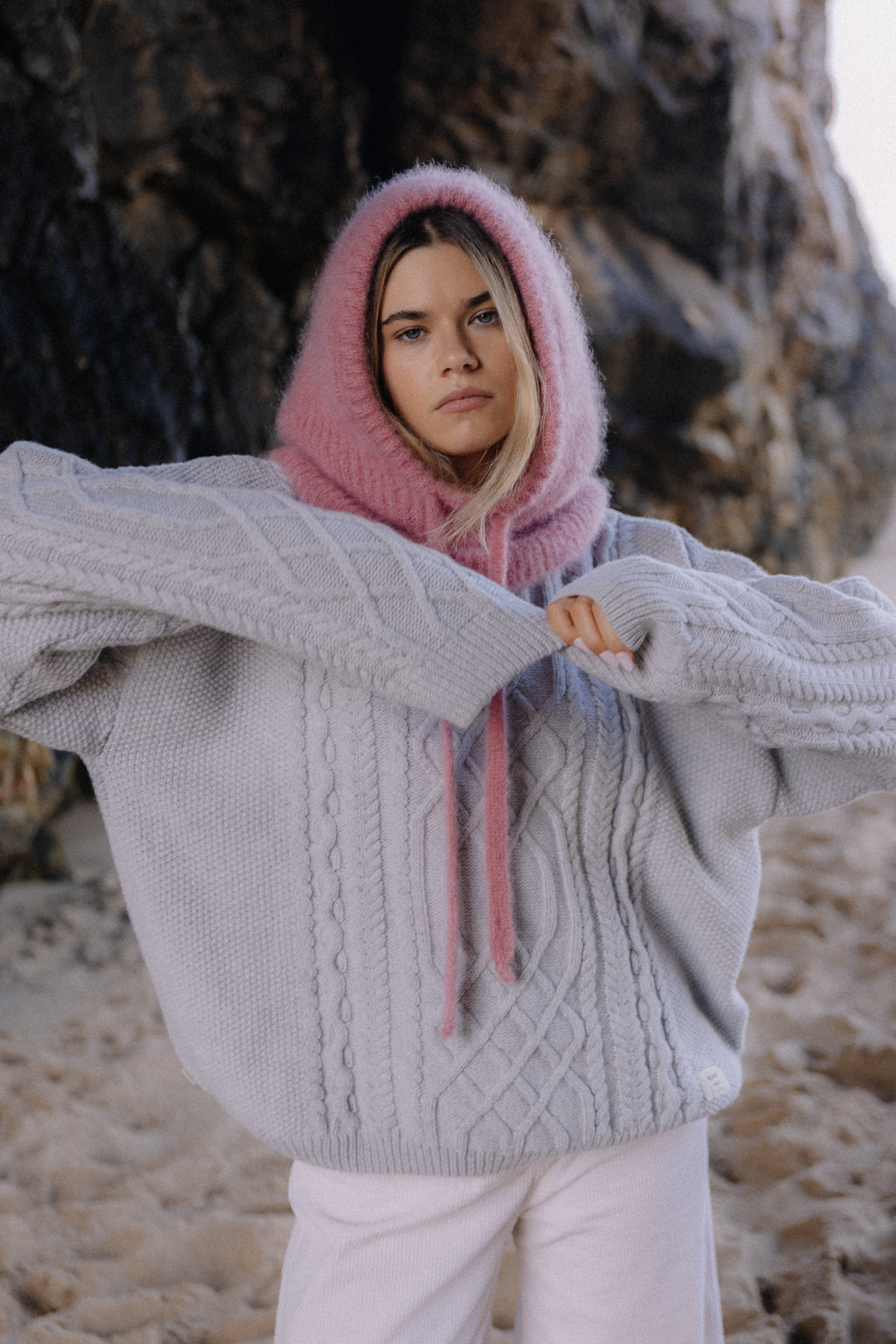 Wool Fluffy Balaclava - Dirty Pink