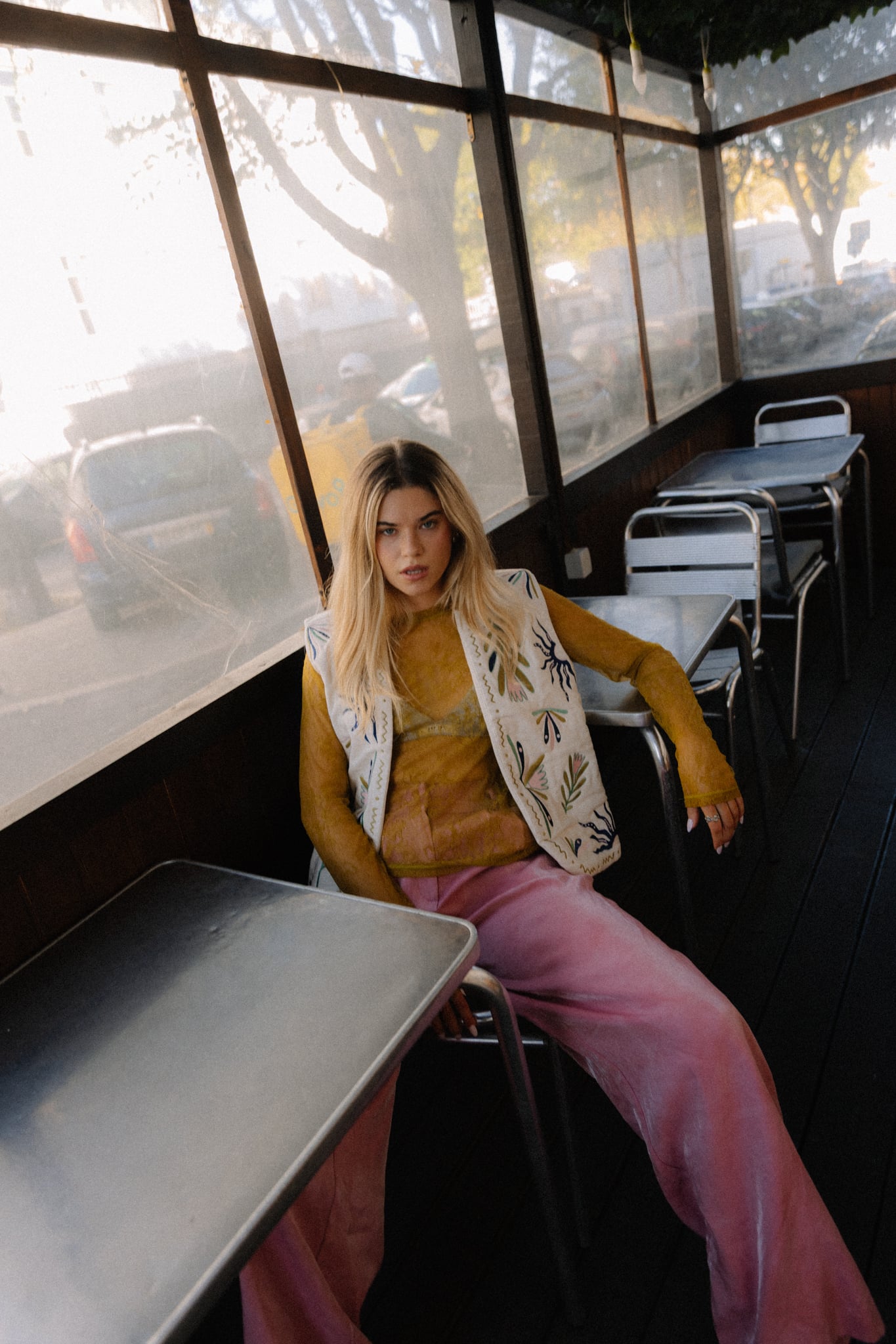 Wildflower Vest - Super Natural