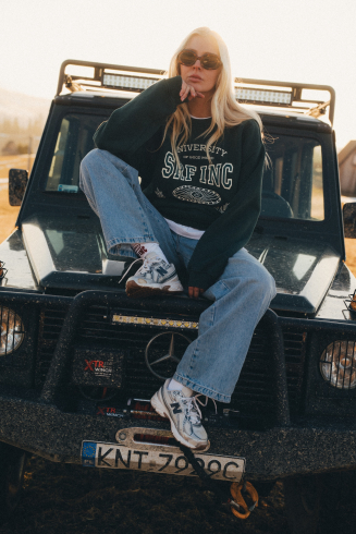 University Sweat - Green Queen