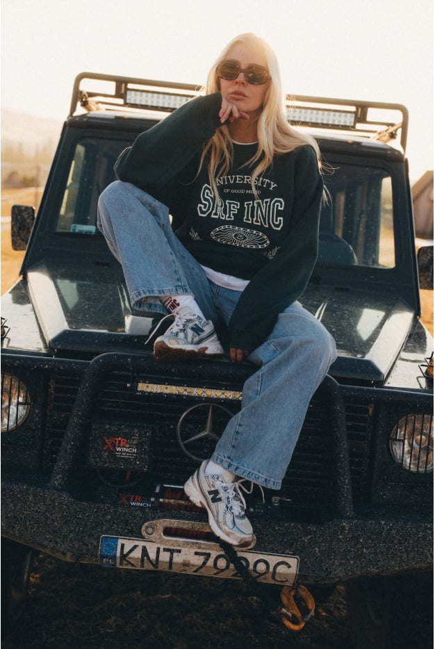 University Sweat - Green Queen University Sweat - Green Queen