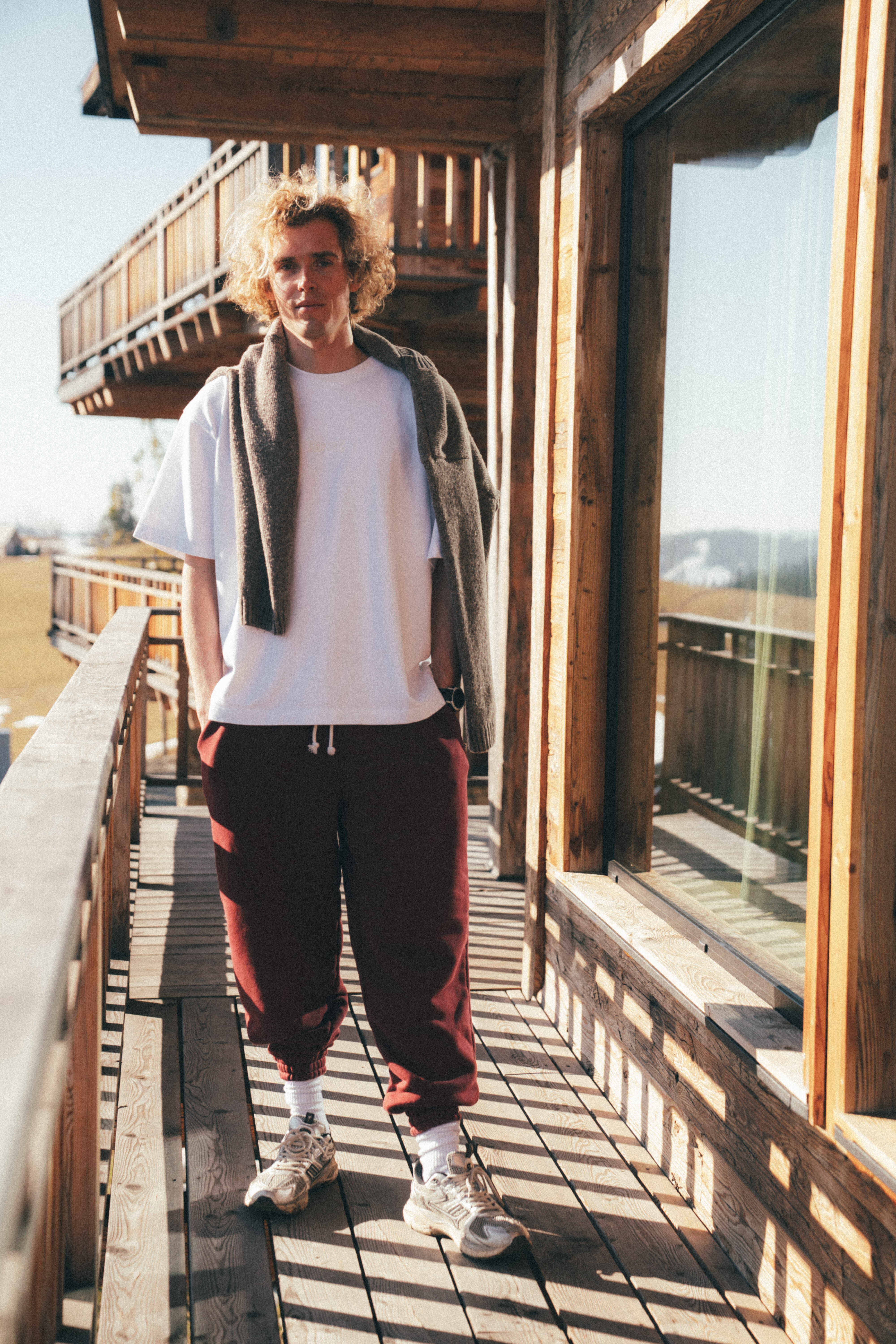 Beach Bum Sweater - Brownie