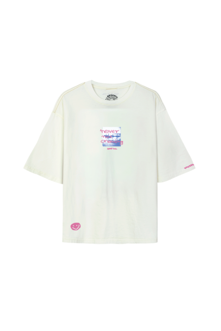 Chasing Tee - Vintage White Chasing Tee - Vintage White