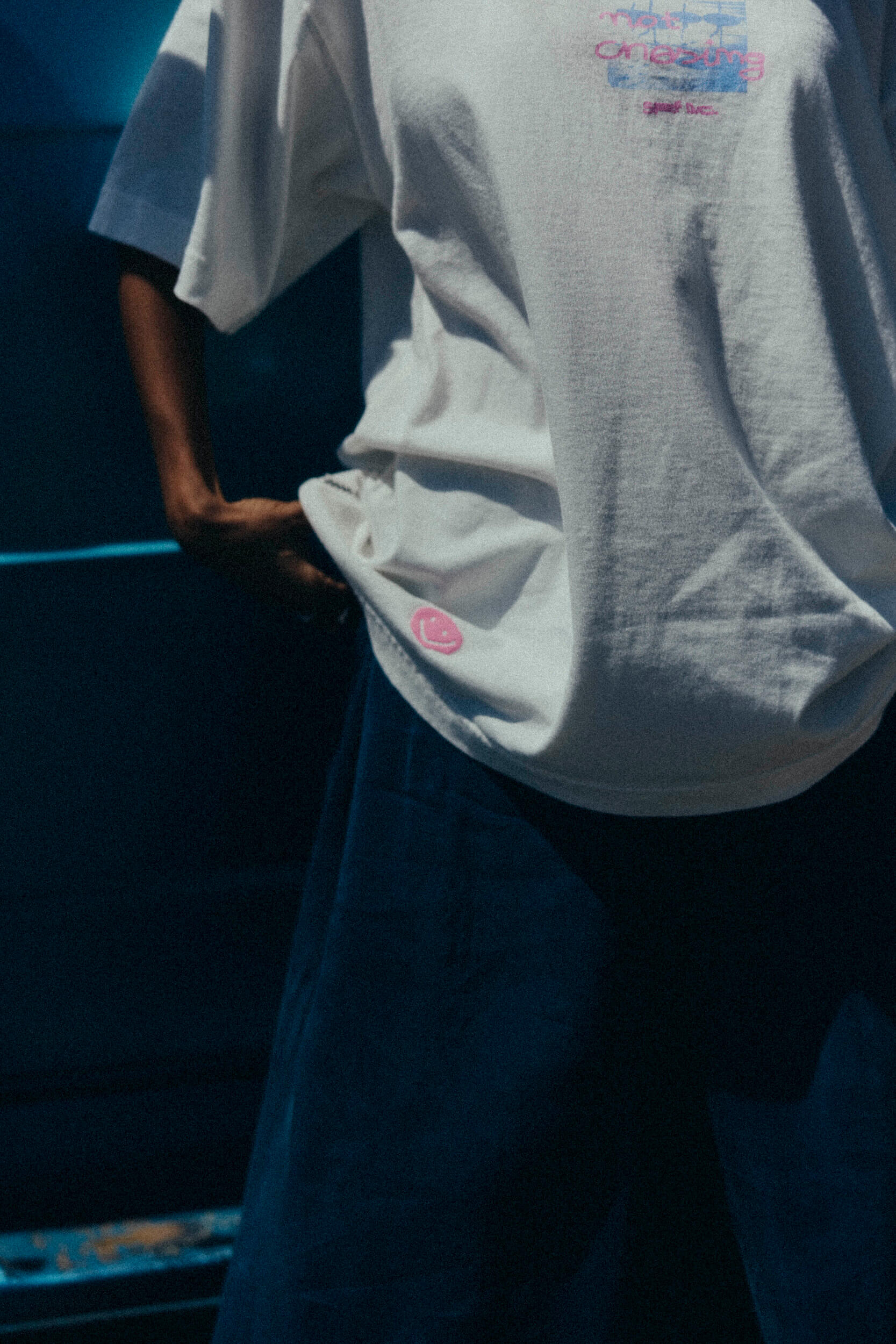 Chasing Tee - Vintage White
