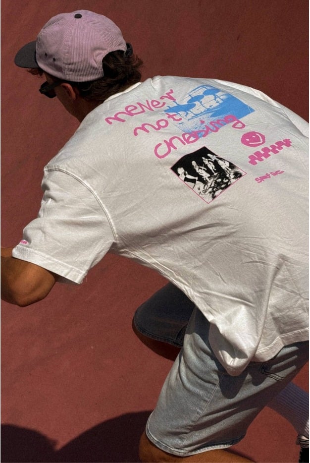 Chasing Tee - Vintage White