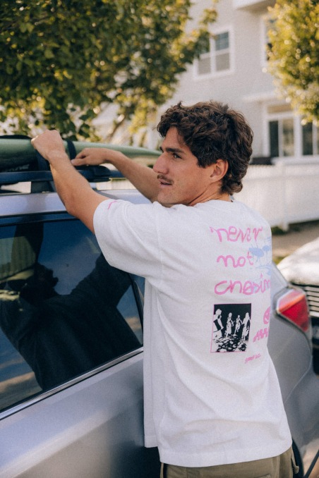 Chasing Tee - Vintage White Chasing Tee - Vintage White