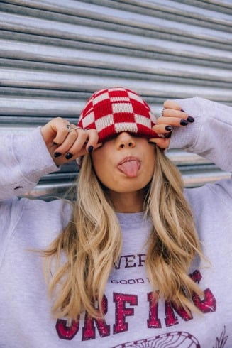 Checkered Folded Beanie - Formula Red & Vintage White