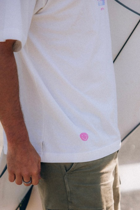 Chasing Tee - Vintage White Chasing Tee - Vintage White