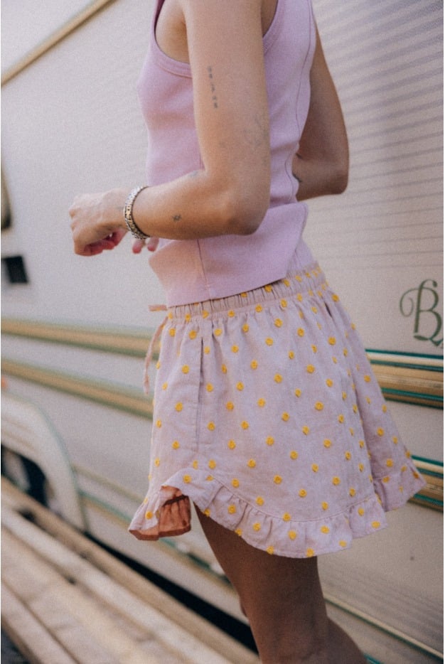 Eye Catcher Frilled Shorts - Lemon OG - Pantalones cortos Eye Catcher Frilled Shorts - Lemon OG - Pantalones cortos
