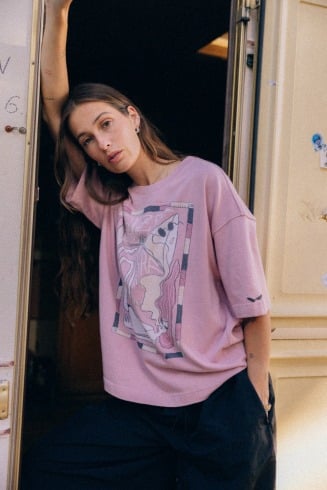 Size Matters Tee - Pink Kush