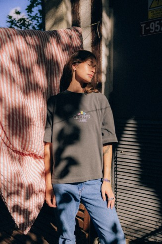 Queens For Hire Tee - Pacific Mist - T-shirts