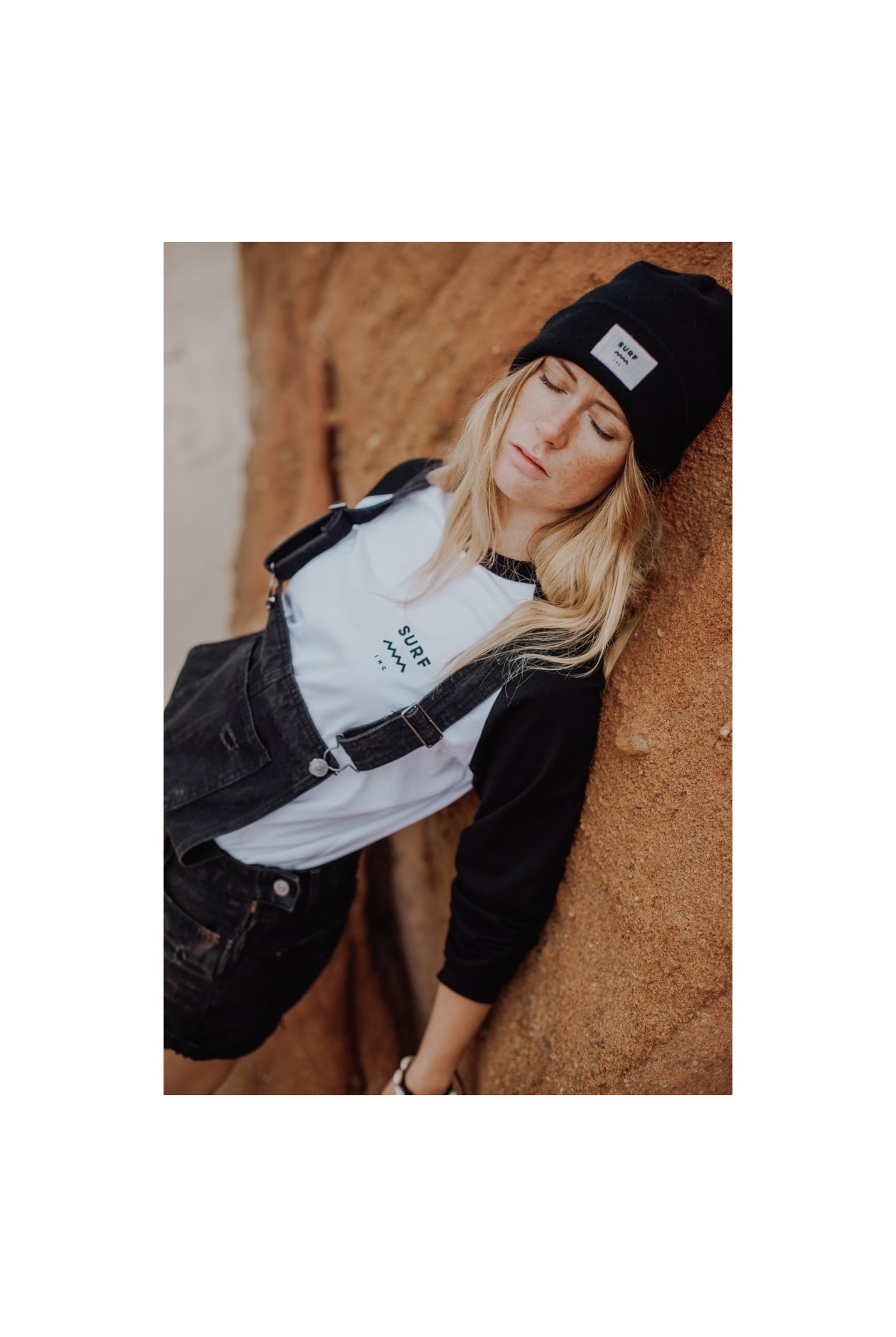 Boards LS - Black & White Boards LS - Black & White