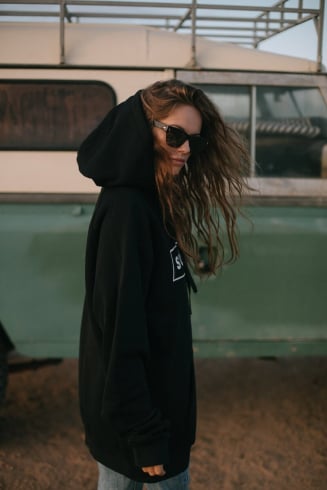 Classy Hoodie - Space Black