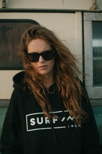 Classy Hoodie - Space Black