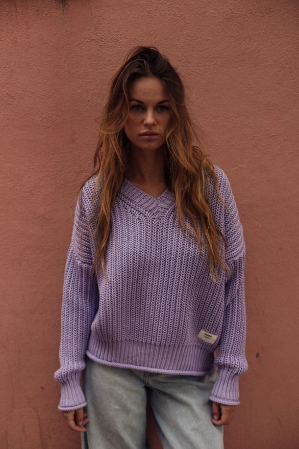 Vegan V Sweater - Purple Haze