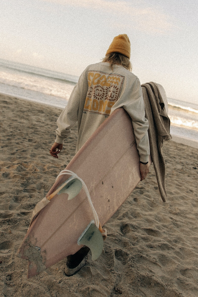 Sea Lions LS - Dirty White