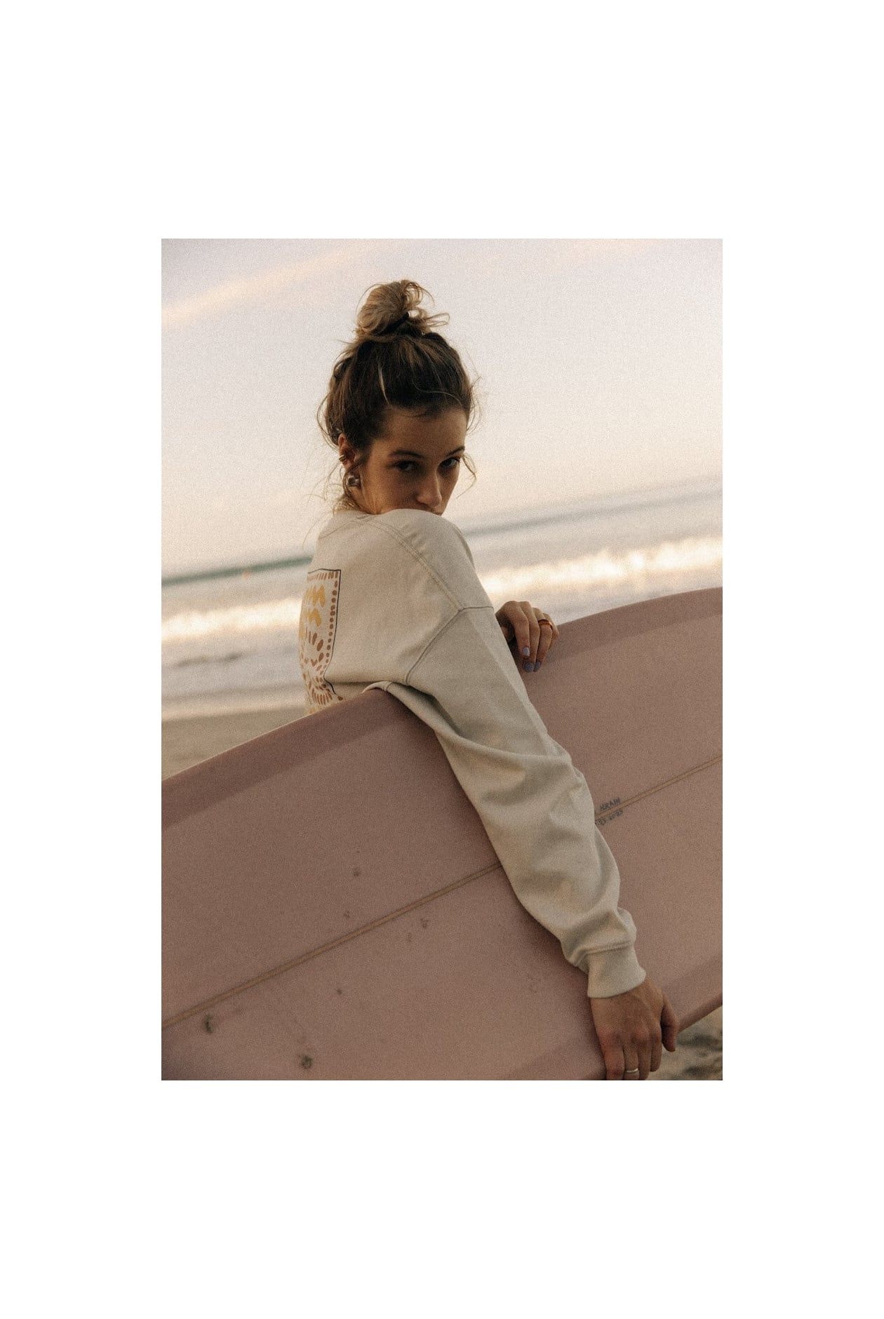 Sea Lions LS - Dirty White