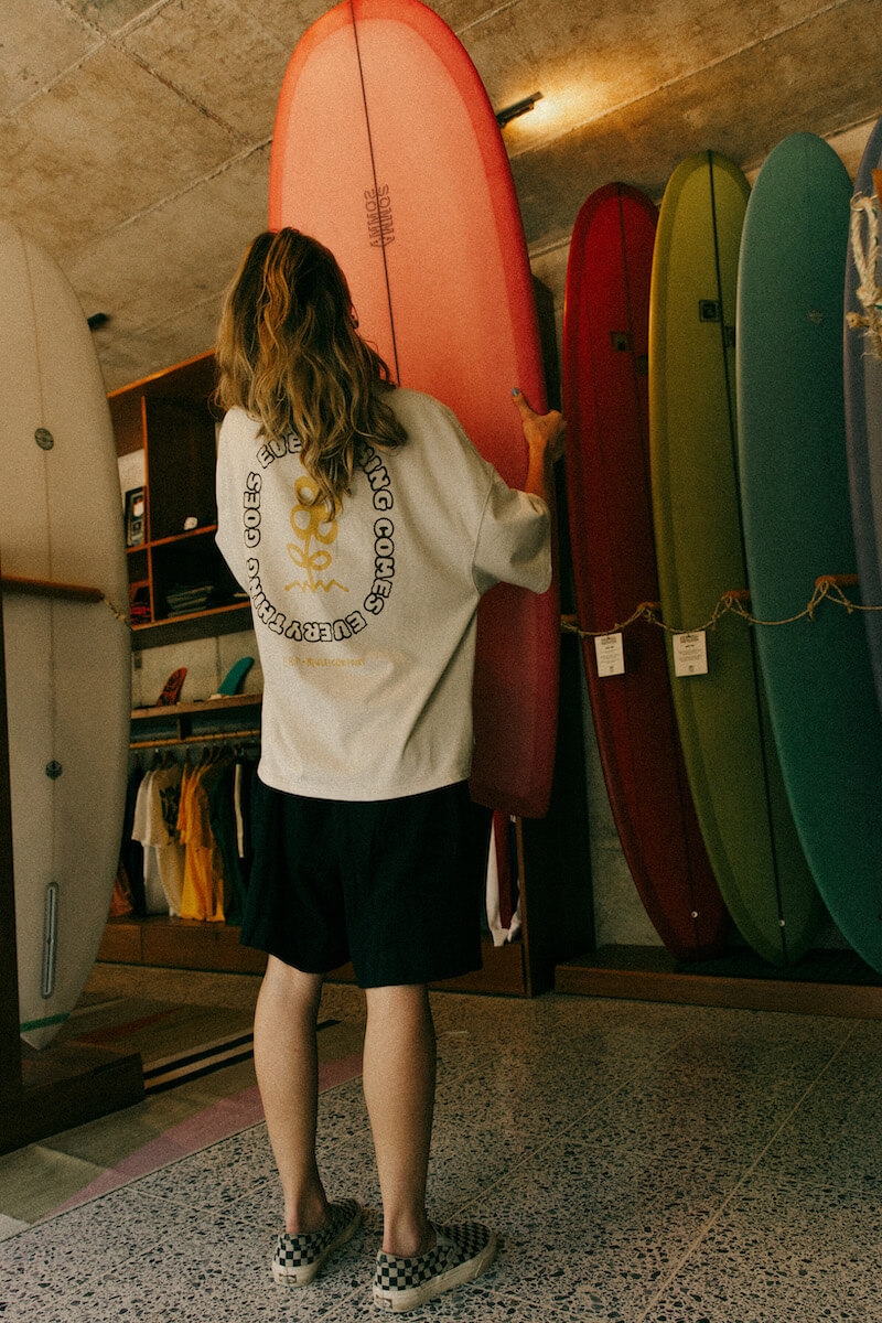 Power Flower Tee - Dirty White