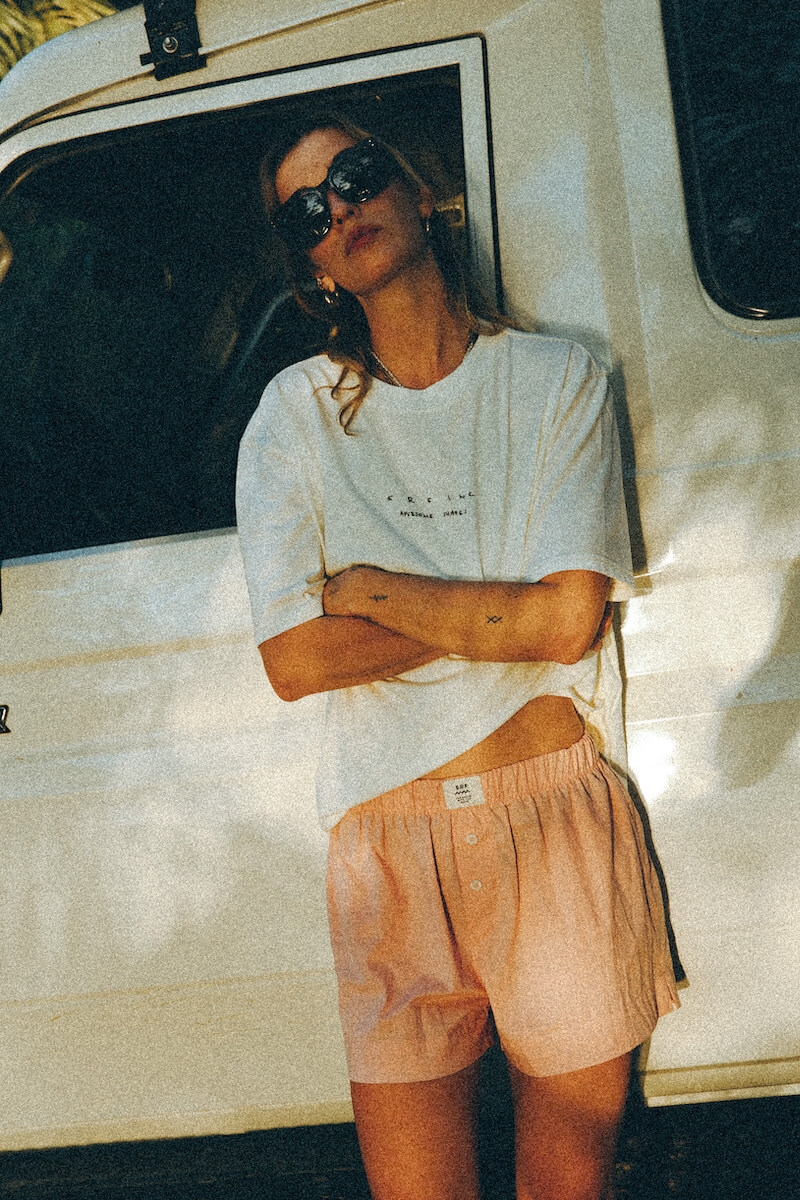 Friends Tee - Vintage White