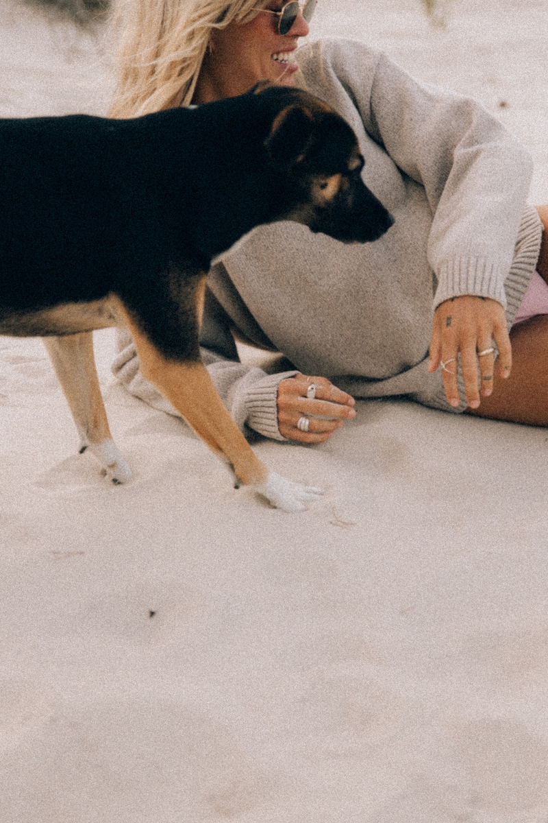Beach Bum Sweater - Grey