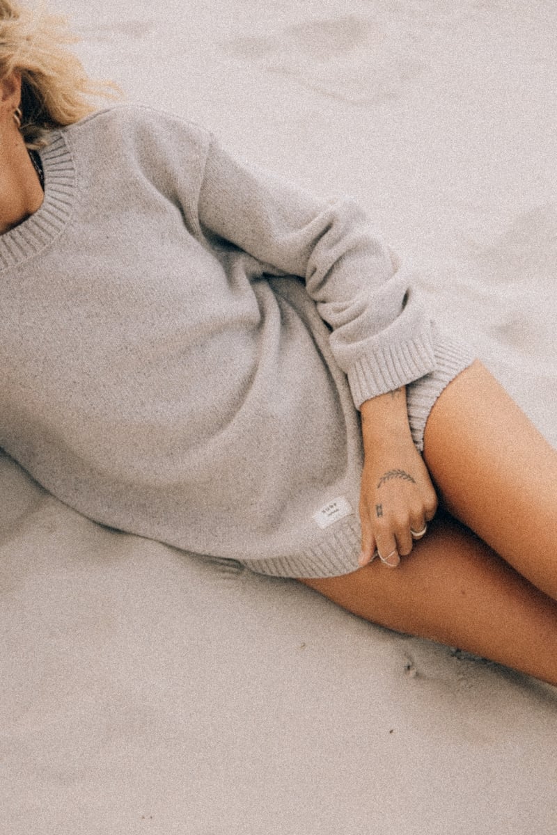 Beach Bum Sweater - Grey