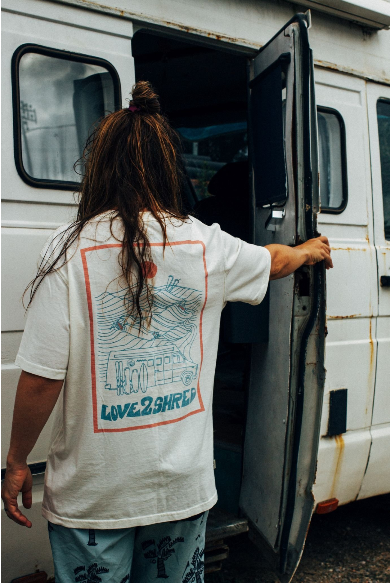 Love2Shred Tee - Vintage White